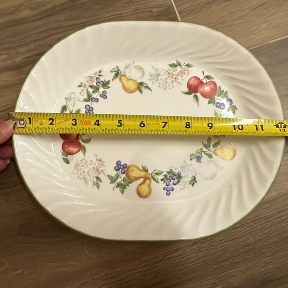 Like New - Corelle Chutney Pattern Serving Platter - 12” X 10” - Picture 6 of 6